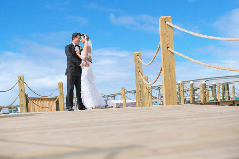Wedidng Couple at Warwick Paradise Island
