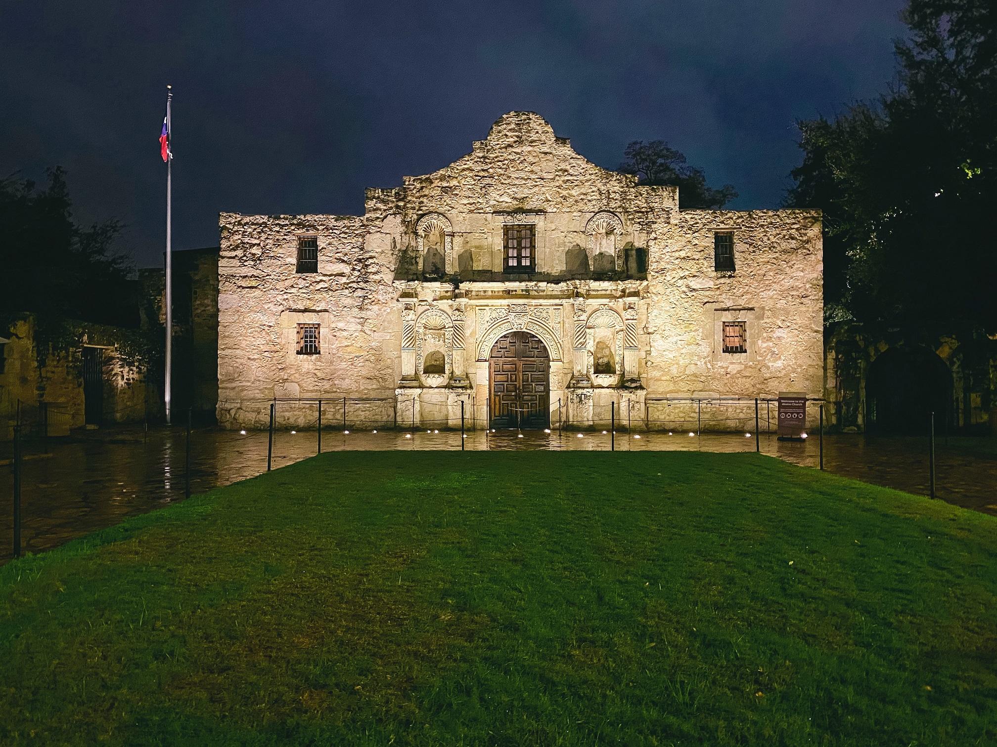 The Alamo San Antonio's Most Iconic Attraction