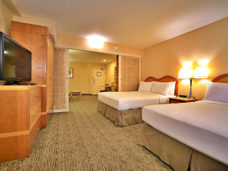 2 Bedroom 1 Bathroom Suites Portofino Inn & Suites Anaheim