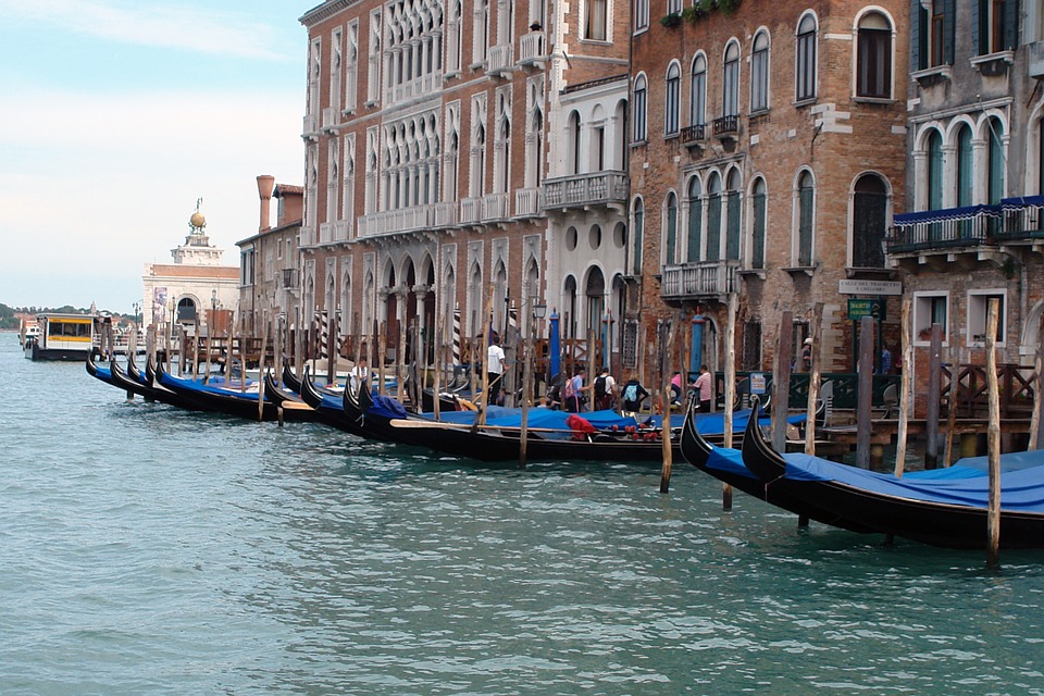 Venezia, un tour in gondola