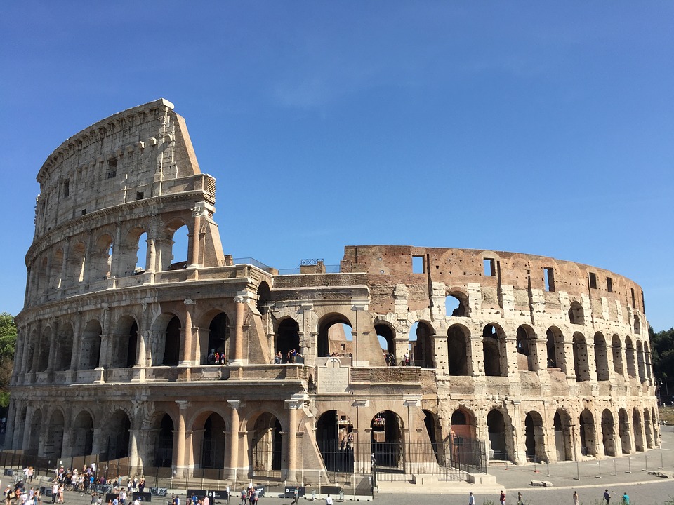 Vacanza  culturale Roma Colosseo