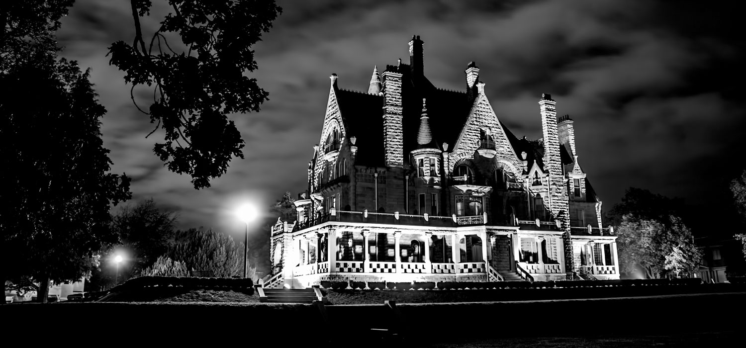 craigdarroch castle in black and white
