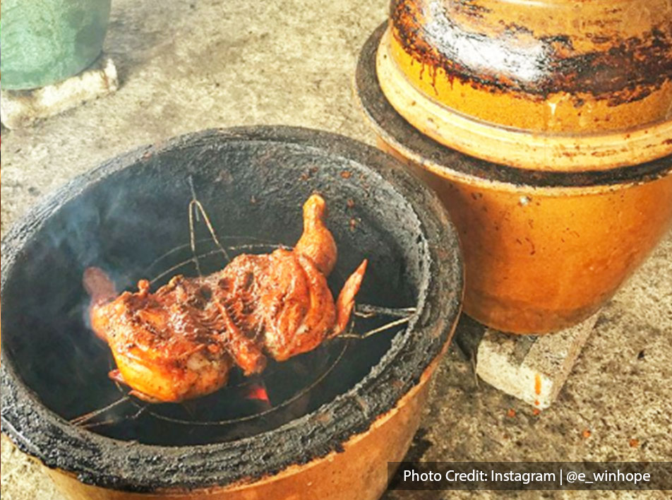 Malaysia port dickson local food ayam bakar pasu