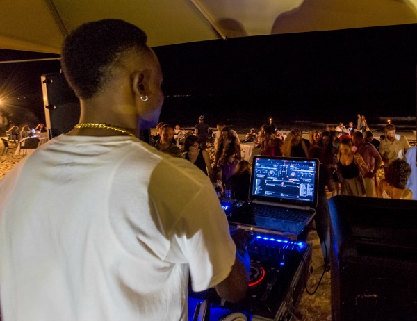 DJ Snoopi performing at The Somerset On Grace Bay