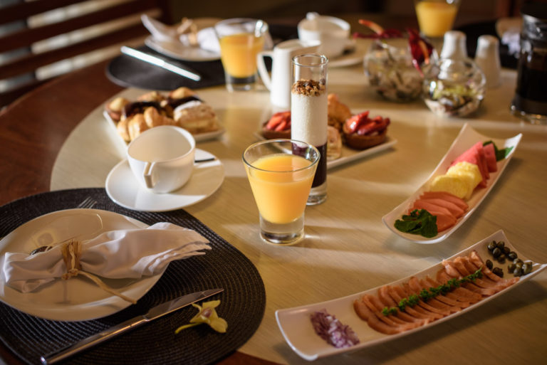 breakfast at cala luna hotel